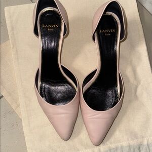 Lanvin Light Pink Leather Kitten Heels